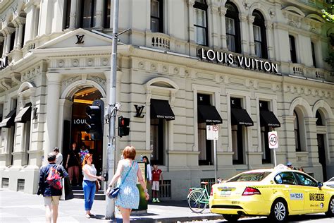 louis vuitton melbourne trading hours|louis vuitton melbourne collins street.